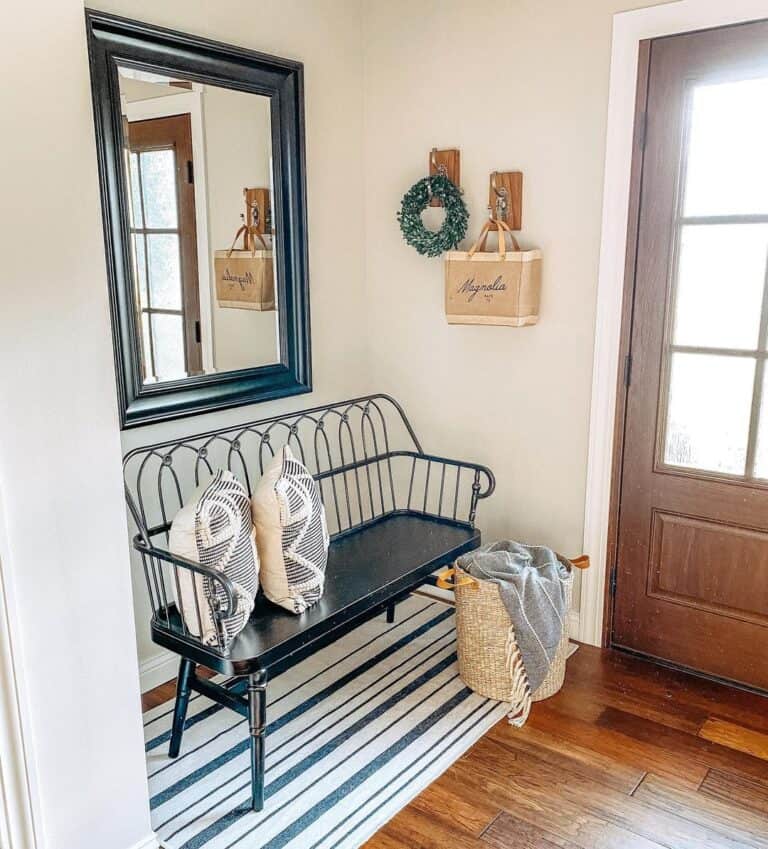 Incredible & Cute Entryway Bench Ideas for Your Home - MakeoverIdea