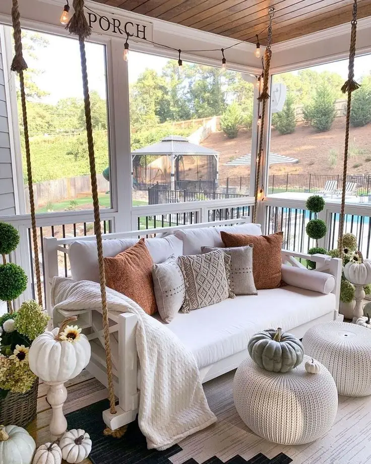 Simple Front Porch Swing Ideas You Are Bound to Like - MakeoverIdea
